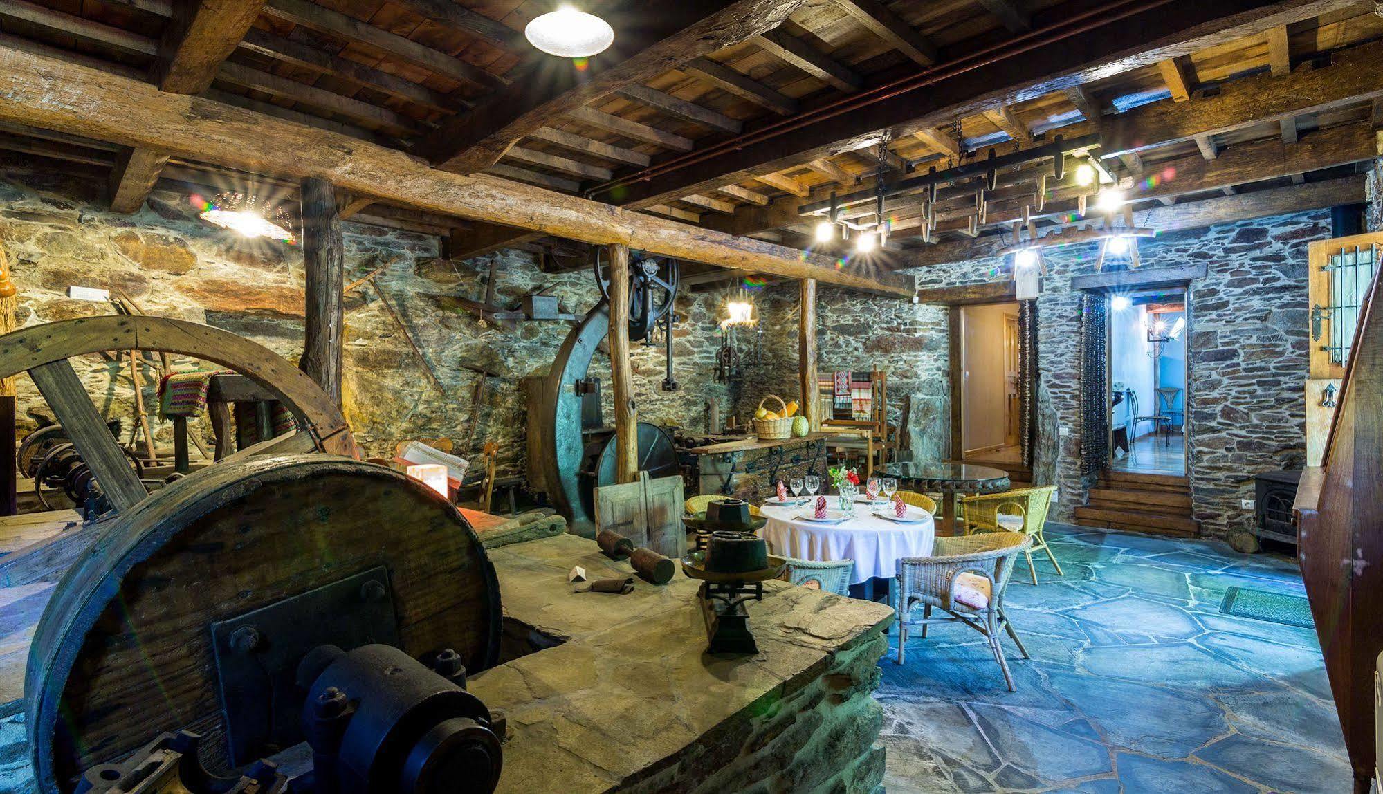 O Muino De Pena Hotel O Pino Buitenkant foto