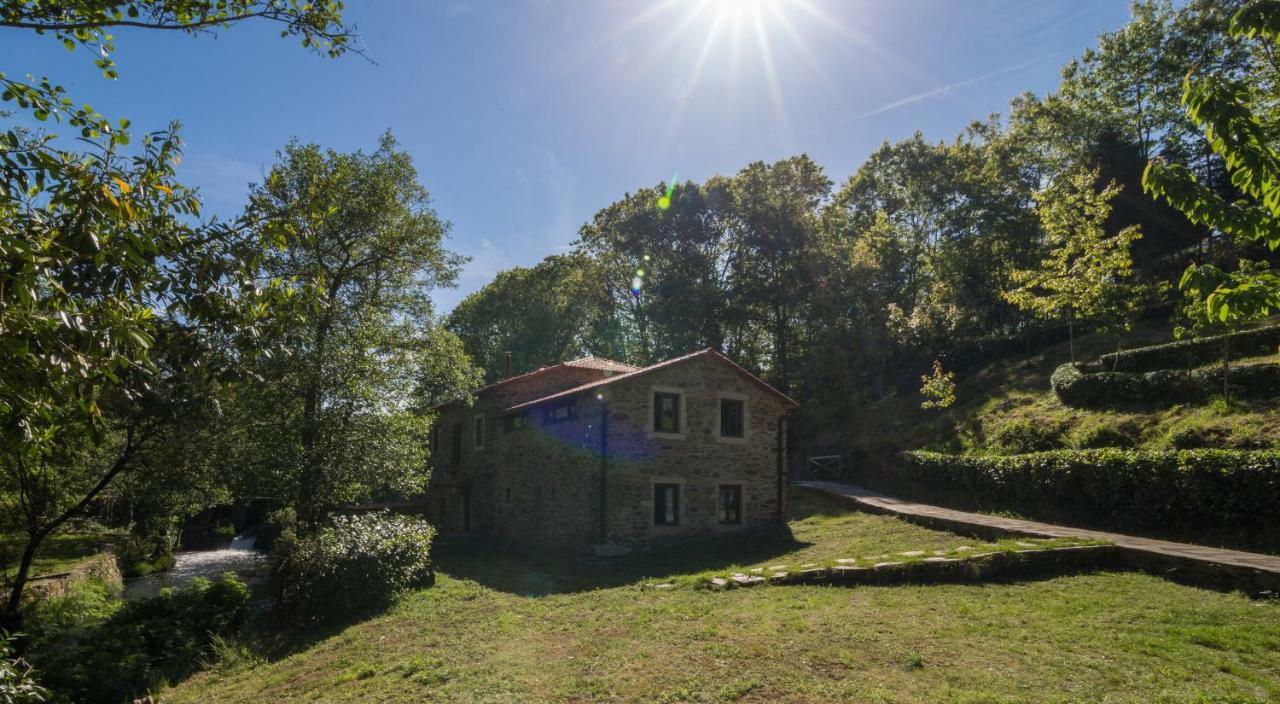 O Muino De Pena Hotel O Pino Buitenkant foto